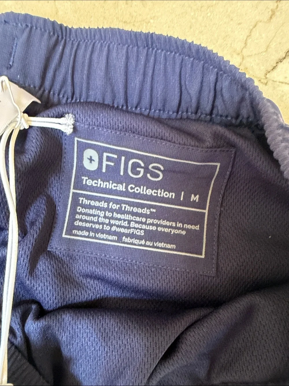 Men’s Figs jogger size Medium